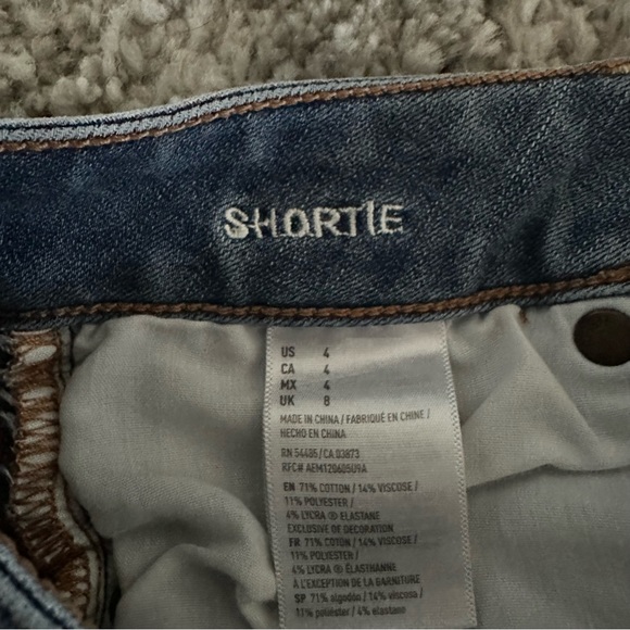 American Eagle Shorts - Picture 3 of 3
